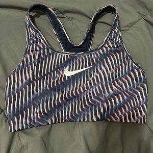Nike Kaleidoscope sports bra medium